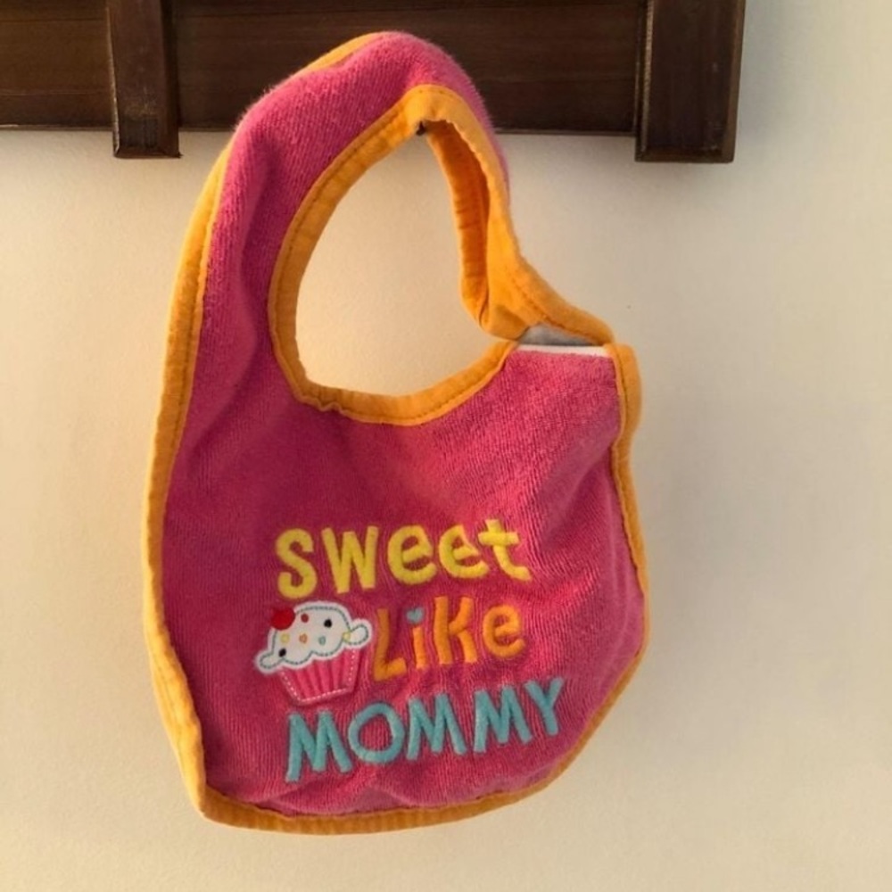 Girls Sweet Like Mommy Bib